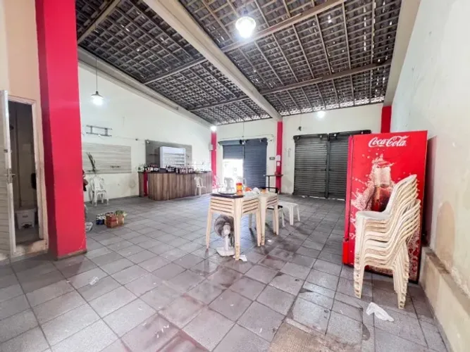 ALUGUEL - Ponto Comercial na Avenida Cohatrac V 