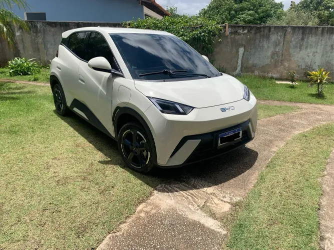 BYD Dolphin Mini (Elétrico) 2025