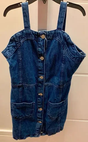 Linda jardineira jeans infantil menina tamanho 12