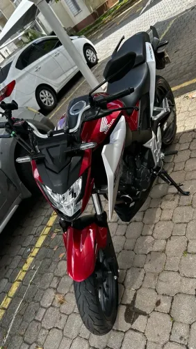 CB300 2026