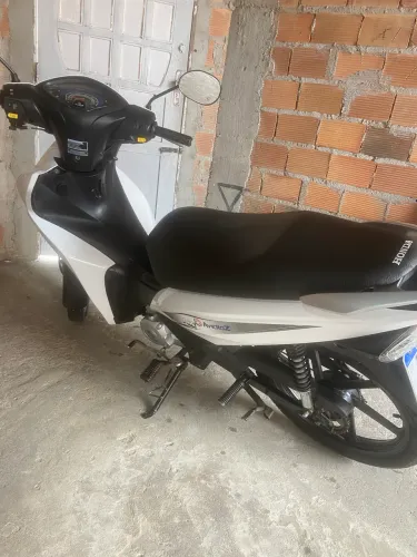 Vende se 