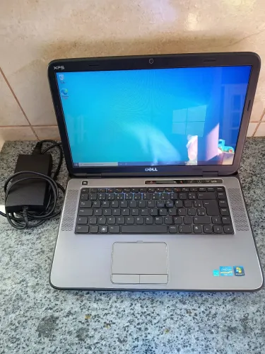 Vendo Dell XPS 15 L502X de 15,6 com chassi em alumínio e sistema de som JBL premium.