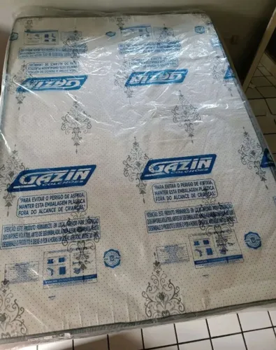 COLCHÃO DE CASAL GAZIN MODELO D 33