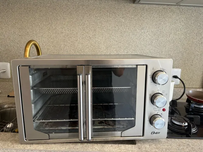 Forno e Air Fryer oster 42 litros
