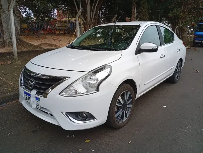 Nissan Versa SL 1.6 16V Flexstart 4P Aut. 2019