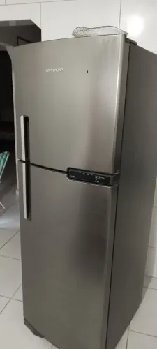 Brastemp BRM44HKBNA Frost Free 375L Platinum/Inox 220V