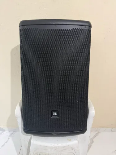 Caixa Jbl Ativa Eon715 15 Two Way Bluetooth 650W Cor Preto