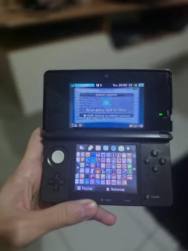 Nintendo 3ds Old Preto + Sdcard Lotado De Jogos E Acessórios
