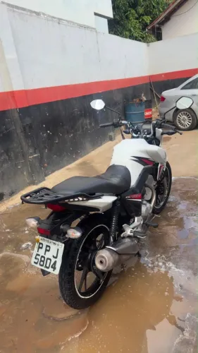 ? VENDO HONDA CG 160 - ANO 2016 ?