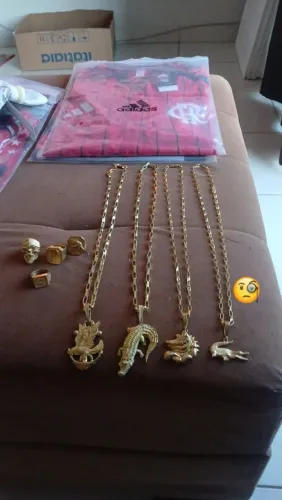 Cordão moeda antiga