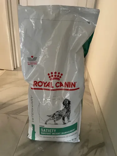 Ração Royal Canin Satiety 10kg - Cães Adultos Médios E Grandes