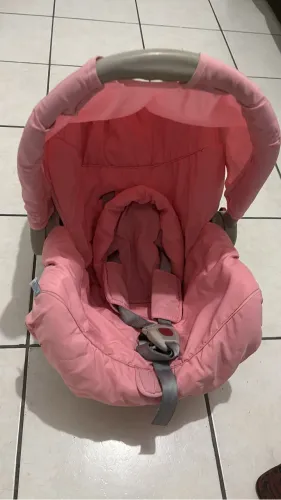 Bebê comforto galzerano rosa ?