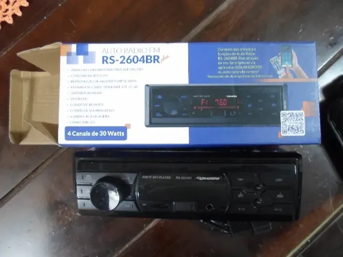 VENDE-SE AUTO RADIO ROADSTAR NOVO MODELO RS-2604 BR PLUS