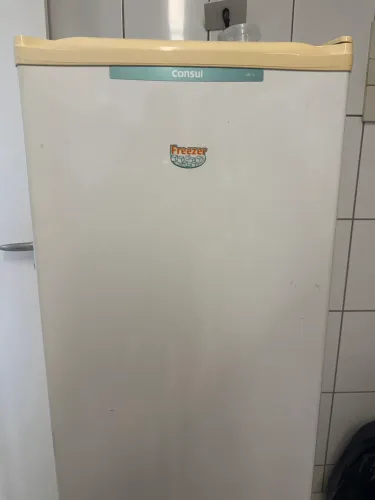 Freezer Vertical CONSUL 220v