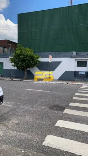 PRÉDIO PARA ALUGAR A TORRE