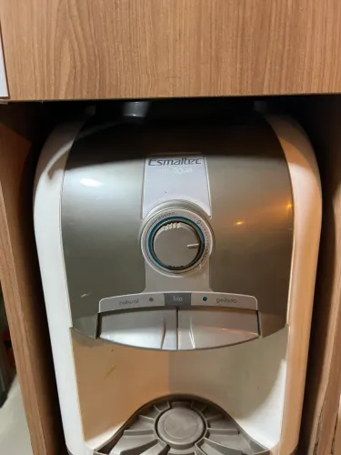 Gelágua Esmaltec