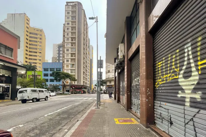 Loja na Avenida Duque de Caxias, 370 - Térreo 450 m²