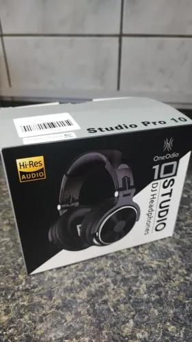 Fone de ouvido OneOdio Pro 10