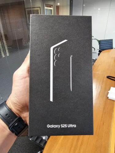 Galaxy S25 Ultra LACRADO - 256GB - Titânio Preto - Nota Fiscal