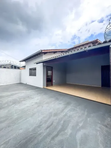CASA À VENDA NO JARDIM EUROPA I | TERRENO ÚNICO