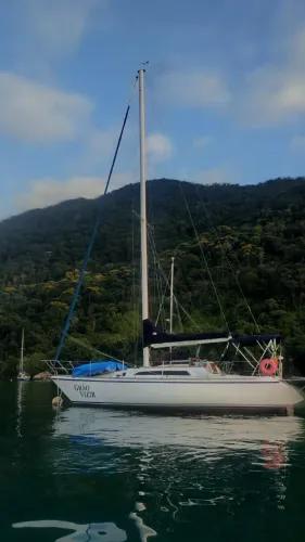 VELEIRO BRASILIA 32 - COTA 1/4 - UBATUBA 