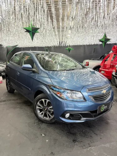 Chevrolet Onix Hatch LTZ 1.4 8V Flex Power Mec. 4P 2016