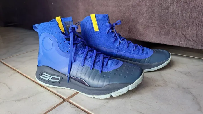 Under Armour Curry 4 'More Fun' azul royal (42/43)