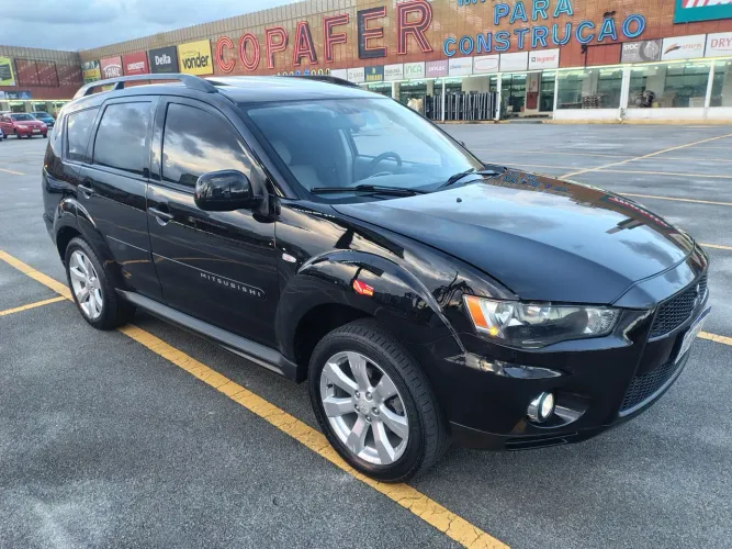 Mitsubishi Outlander 2.0 16V 160cv Aut. 2012