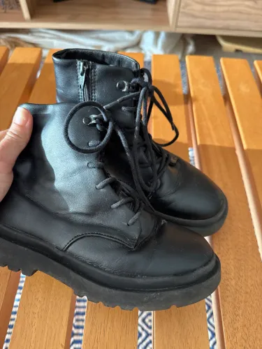 Bota Preta Zara 32