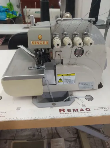 Vende-se máquina de costura industrial