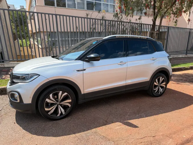Volkswagen T-Cross Highline 1.4 TSI Flex 16V 5P AUT 2022
