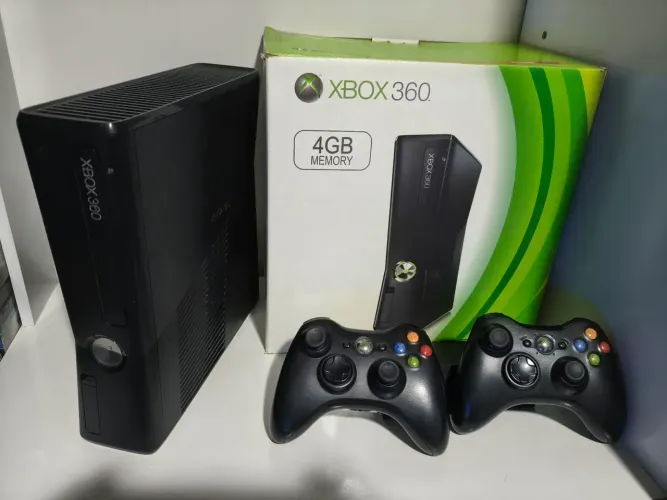 Xbox 360 Slim Desbloqueado (HD 1T)