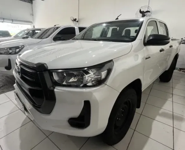 Toyota Hilux CD 4X4 2.8 Diesel Mec. 2022