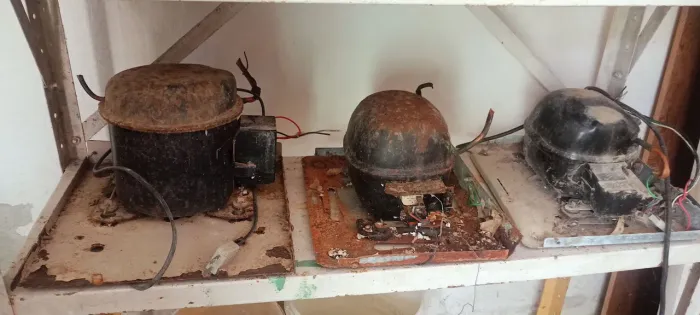 Vendo motor de geladeira