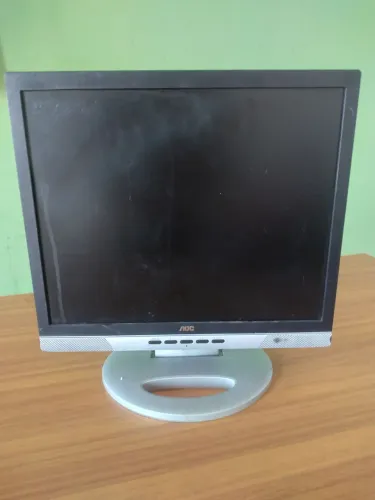 Monitor AOC 17" LCD 