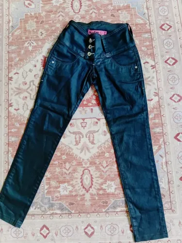 Calça feminina n34 