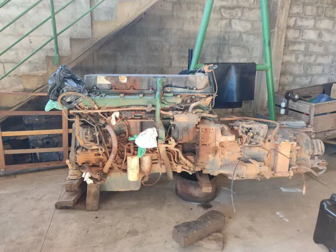 Motor volvo D13 completo. STD