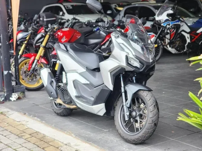 HONDA ADV 160 ABS 2026