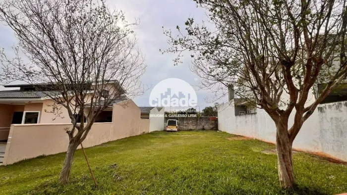 Terreno de 390 m² à Venda no Condomínio São Carlos  Cascavel/PR