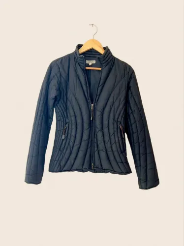 Casaco puffer Aspesi preto marca de luxo italiana em excelente estado.