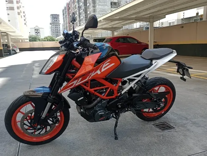 KTM Duke 390 2021
