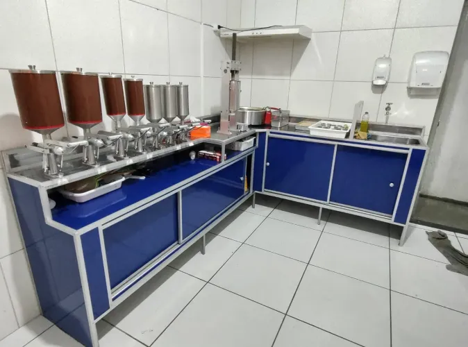Balcão em ACM era usado para Churros.