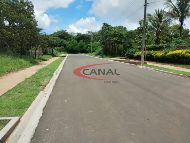 Terreno para chácara com 2.502,60 m² em Jardim Imperial zona sul/sudoeste Bauru SP