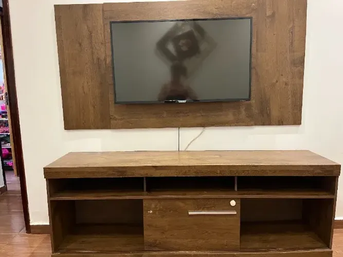 RACK COM PAINEL - SALA