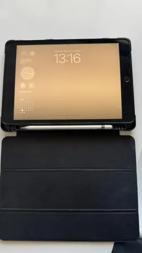 IPAD 7ª GERAÇÃO - 128GB - EM PERFEITO ESTADO