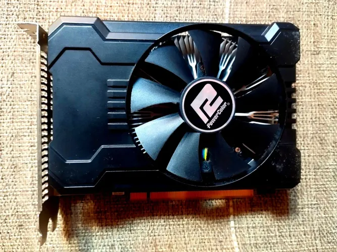 Placa de vídeo RX 550 2gb PowerColor 128-bit GDdr5