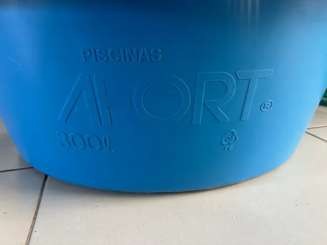 Piscina 300 Litros - Nova 
