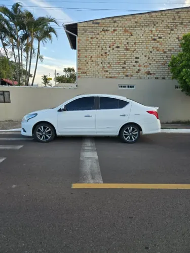 Nissan Versa SL 1.6 16V Flexstart 4P Aut. 2019