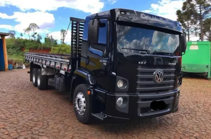 VOLKS 24-250 (entrada + parcelas)