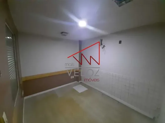 Loja : / Comercial / Catete